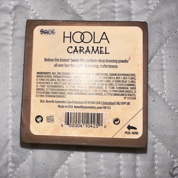 Benefit Hoola Caramel Bronzer - Picture 3 of 3